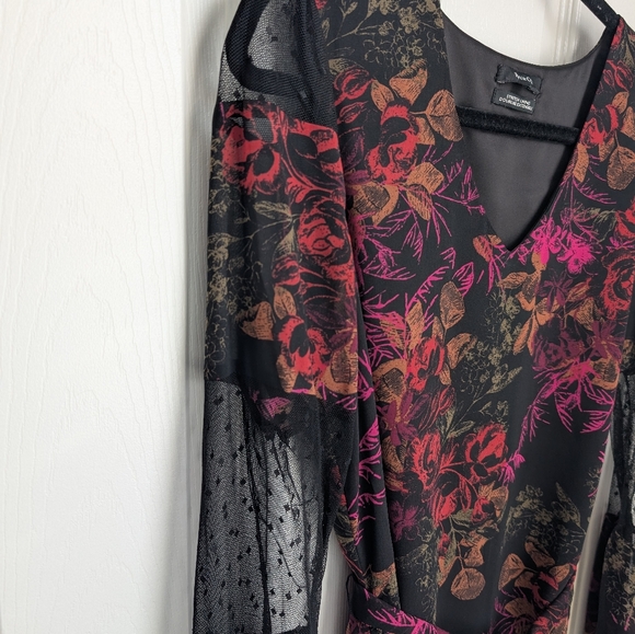 RW&CO. Black Floral Long Sleeves Dress - Picture 2 of 7
